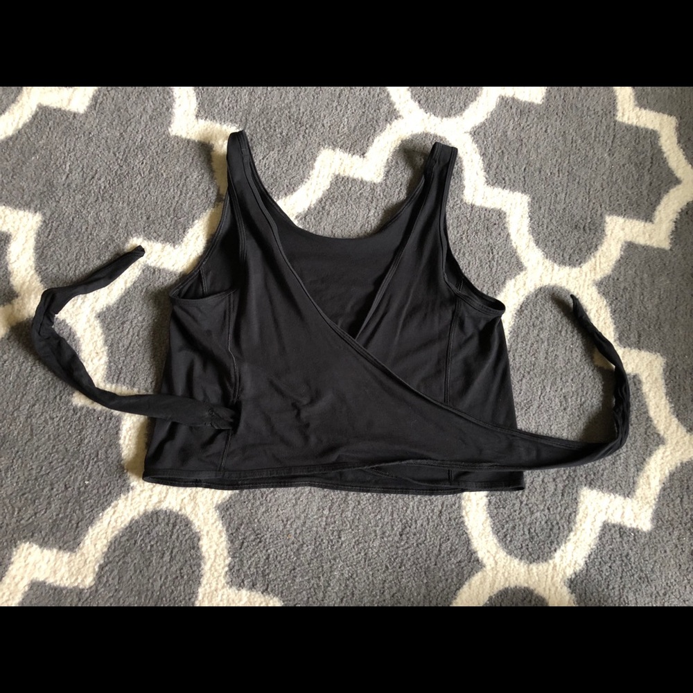 Lululemon It’s a Tie Tank